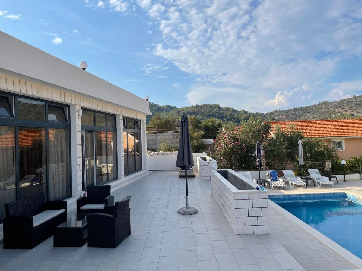 Villa 4 Princesses Вела Лука Екстериор снимка